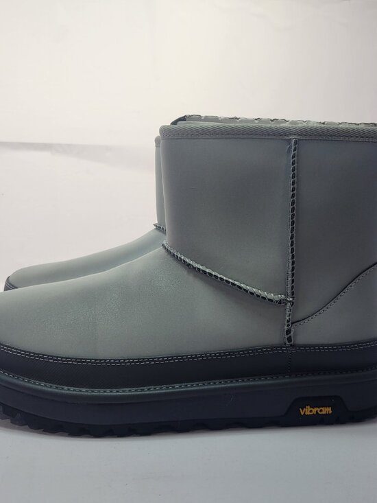 UGG Classic Mini Reflective Mens Size 9 Silver Reflective Shearling Winter Boots main image 9
